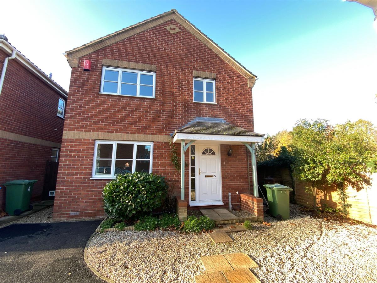 Hadley Drive, Norwich Kings & Co Lettings